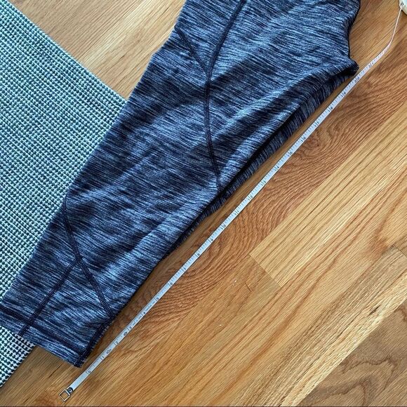 Victoria’s Secret Leggings - Picture 6 of 9